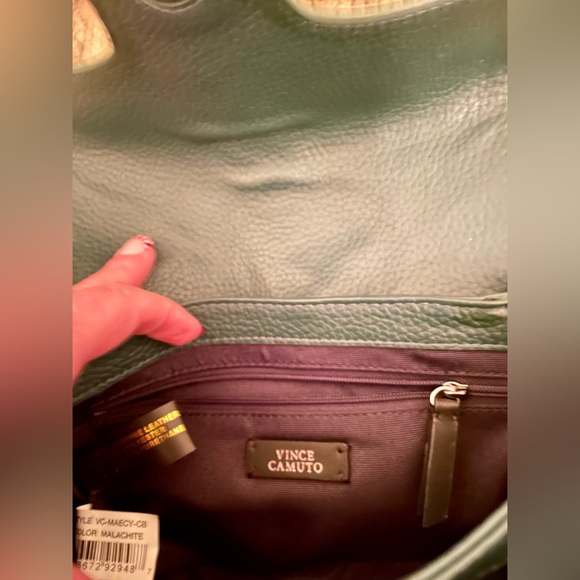 Vince Camuto Crossbody Malachite.(Green) Polished hardware & decorative tassel. - Picture 6 of 7